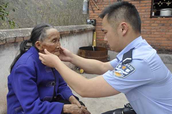 25_副本.jpg 25_副本.jpg