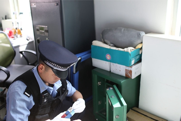 8_副本.jpg 8_副本.jpg