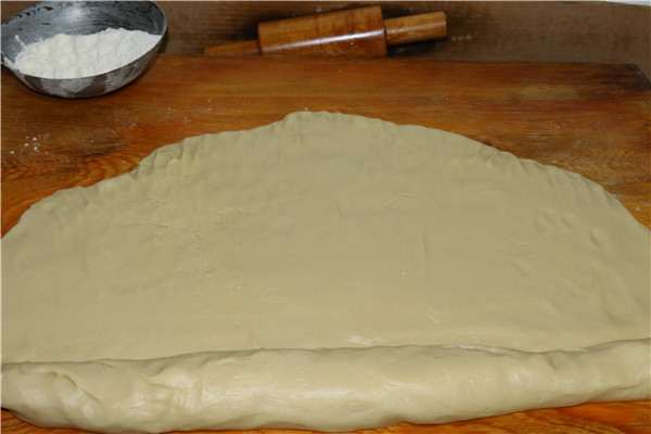 1醒發好的面團,柔軟而有光澤.jpg 1醒發好的面團,柔軟而有光澤.jpg