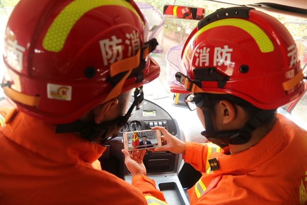 7曲靖梅思連_副本.jpg 7曲靖梅思連_副本.jpg