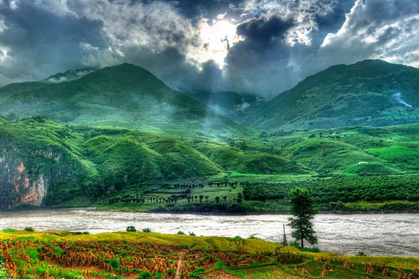 空山新雨后    天氣晚來(lái)秋_副本.jpg