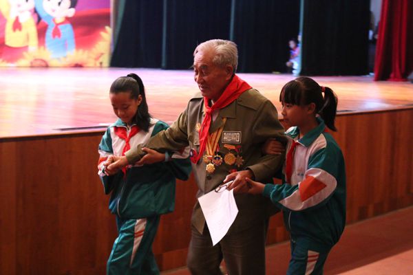 紅色基因傳承_副本.jpg 紅色基因傳承_副本.jpg