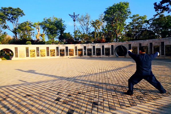 IMG_20180718_070643_mix01_副本.jpg IMG_20180718_070643_mix01_副本.jpg