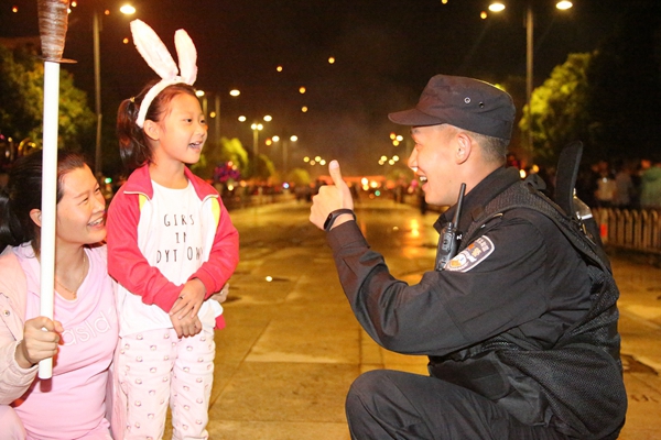 紅河瀘西_副本.jpg 紅河瀘西_副本.jpg