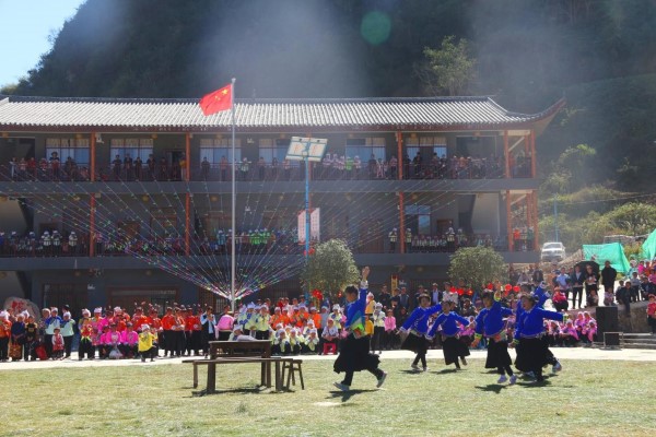 文山.jpg 文山.jpg