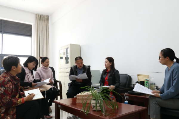 鏡頭圖2.jpg 鏡頭圖2.jpg