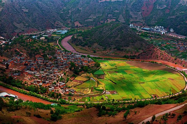 大理  天然太極圖.jpg